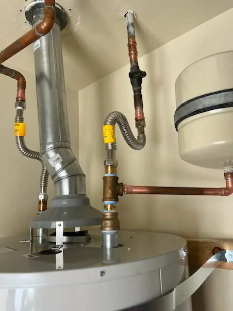 Water heater installation and plumbing repair in Park Ridge